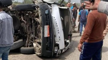 إصابة 17 شخصا من عمال اليومية في انقلاب سيارة ربع نقل بالشرقية