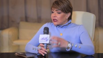 لوسي تكشف عن جلسة جمعتها بالعوضي والمخرج محمد عبد السلام .. خاص