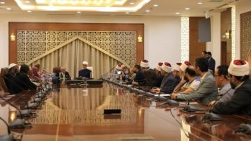 مفتي الجمهورية: برامج خاصة لتدريب الأئمة والمفتين في جيبوتي.. صور مفتي الجمهورية: برامج خاصة لتدريب الأئمة والمفتين في جيبوتي.. صور