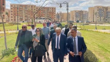 وفود من 10 دول تتفقد وحدات الإسكان الاجتماعي.. ومي عبد الحميد: التجربة المصرية رائدة