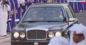 الرئيس السيسى يصل قصر بيان الأميرى لعقد قمة مع أمير الكويت الرئيس السيسى يصل قصر بيان الأميرى لعقد قمة مع أمير الكويت