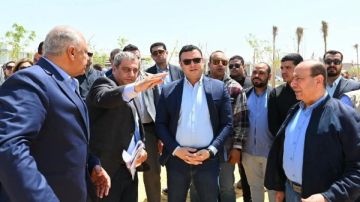 وزير الإسكان: الإسراع بوتيرة العمل بمشروع حدائق تلال الفسطاط