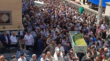 وسط حالة من الحزن.. تشييع جثمان نقيب الصيادلة في المنوفية صور