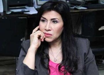 مركزين معانا ليه؟ .. أول تعليق من هناء حمزة على أنباء رحيل ابنتها عن الزمالك مركزين معانا ليه؟ .. أول تعليق من هناء حمزة على أنباء رحيل ابنتها عن الزمالك