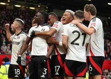 ثلاثي هجومي قوي.. أموريم يعلن تشكيل مانشستر يونايتد ضد مانشستر سيتي