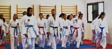 لاعبو المنتخب يحصدون الميدالية الذهبية والفضية في ثاني أيام الدوري العالمي للكاراتيه لاعبو المنتخب يحصدون الميدالية الذهبية والفضية في ثاني أيام الدوري العالمي للكاراتيه