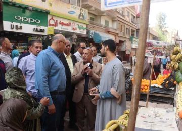محافظ القليوبية يترأس حملة لمتابعة أسعار الخضار والفاكهة بأسواق شبرا الخيمة