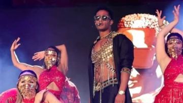 MR1.. محمد رمضان يرد على انتقادات إطلالته بلقبه الجديد