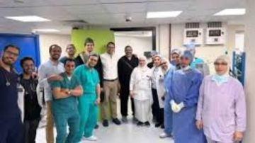 أطباء القصر العيني ينجحون في استئصال جهاز منظم لضربات القلب بدون جراحة