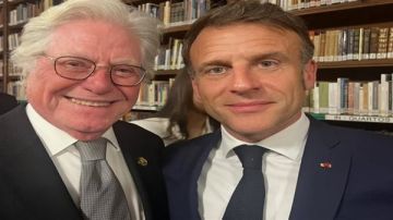 الفنان حسين فهمي يشكر ماكرون الرئيس الفرنسي.. اعرف السبب