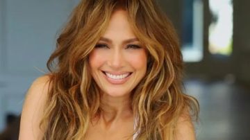 رد فعل غريب.. رجل لم يتعرف على جينيفر لوبيز في نيويورك