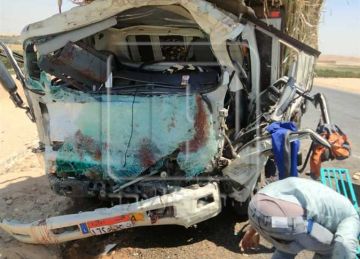 النيابة العامة تعاين موقع حادث تصادم ملوي في المنيا (صور) النيابة العامة تعاين موقع حادث تصادم ملوي في المنيا (صور)