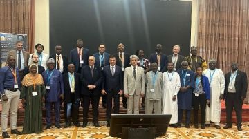 وزير الزراعة يناقش مع مجلس إدارة المرصد الصحراء والساحل خطة العمل