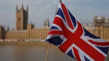 بريطانيا توصي مواطنيها بعدم السفر إلى 3 مدن عربية تفاصيل