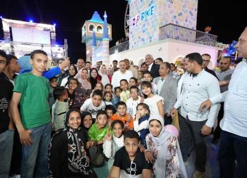 بمشاركة 600 طفل وطفلة.. محافظ أسيوط يشهد احتفالية يوم اليتيم بمدينة الملاهي بأسيوط الجديدة بمشاركة 600 طفل وطفلة.. محافظ أسيوط يشهد احتفالية يوم اليتيم بمدينة الملاهي بأسيوط الجديدة