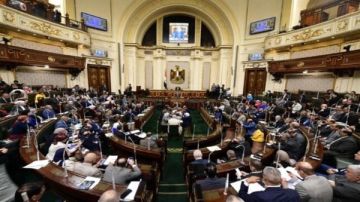 عقب إقراره بالبرلمان .. تفاصيل مشروع قانون العمل الجديد وانتصار لحقوق العمال عقب إقراره بالبرلمان .. تفاصيل مشروع قانون العمل الجديد وانتصار لحقوق العمال