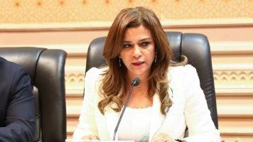 برلمانية تطالب الحكومة بالاستعداد الجيد لموسم الحج.. وتحذر من النصب على المواطنين