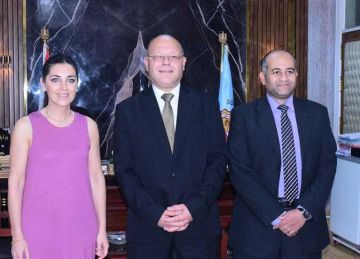 تعاون أكاديمي بين جامعتي سوهاج و قرطبة الإسبانية لتطوير مهارات الطب البيطري تعاون أكاديمي بين جامعتي سوهاج و قرطبة الإسبانية لتطوير مهارات الطب البيطري