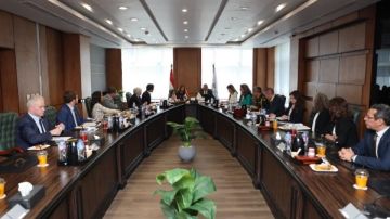 وكالة الفضاء المصرية تبحث آفاق التعاون مع الشركات الأمريكية المتخصصة