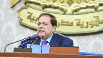 أبو العينين: مشروعات قوانين التنقيب عن البترول تعبر عن فكر جديد بملف الثروات التعدينية