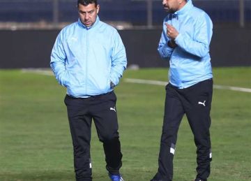 المصري البورسعيدي يقرر رحيل بوجلبان ويفاضل بين هذا الثنائي.. الغندور يكشف التفاصيل المصري البورسعيدي يقرر رحيل بوجلبان ويفاضل بين هذا الثنائي.. الغندور يكشف التفاصيل