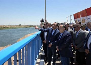 بتكلفة 520 مليون جنيه.. رئيس الوزراء يفتتح كوبري منقباد العلوي بالمدخل الشمالي لمدينة أسيوط بتكلفة 520 مليون جنيه.. رئيس الوزراء يفتتح كوبري منقباد العلوي بالمدخل الشمالي لمدينة أسيوط