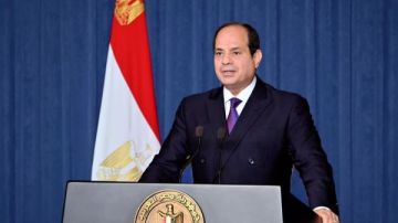 رسالة الرئيس السيسي للمصريين: حسن الجوار وتربية الأبناء ومواكبة العصر دون المساس بالثوابت رسالة الرئيس السيسي للمصريين: حسن الجوار وتربية الأبناء ومواكبة العصر دون المساس بالثوابت