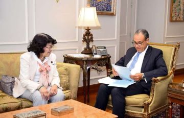 وزير الخارجية والهجرة يلتقي بعضو مجلس النواب الياباني وزير الخارجية والهجرة يلتقي بعضو مجلس النواب الياباني