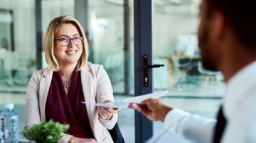 بادر بالتقديم وظائف مبيعات برواتب تصل إلى 8 آلاف جنيه وحوافز مجزية.. وهذا آخر موعد للتسجيل