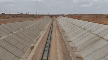 تصوير جوي لأعمال تنفيذ خط سكة حديد الروبيكي- العاشر- بلبيس