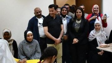 وزير الرياضة يتفقد المنشآت داخل نادي شلاتين ويشهد الندوة الدينية التثقيفية