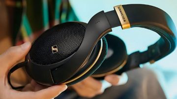 بسعر مناسب وبطارية جبارة .. سماعة رأس لاسلكية غير مسبوقة بالأسواق بسعر مناسب وبطارية جبارة .. سماعة رأس لاسلكية غير مسبوقة بالأسواق