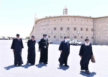 بينهم طالبو الخلوة .. بيان عاجل من دير القديس الأنبا بيشوي بمنع استقبال الزائرين حتى هذا الموعد بينهم طالبو الخلوة .. بيان عاجل من دير القديس الأنبا بيشوي بمنع استقبال الزائرين حتى هذا الموعد