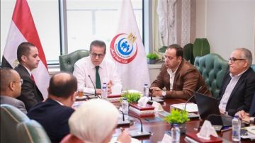 وزير الصحة يبحث آليات تطوير وحوكمة منظومة العلاج على نفقة الدولة وزير الصحة يبحث آليات تطوير وحوكمة منظومة العلاج على نفقة الدولة