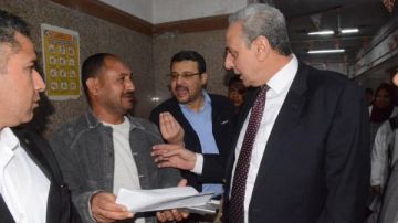 خلال زيارته لمصاب السيرك.. محافظ الغربية يطمئن على المرضى بمستشفى جامعة طنطا خلال زيارته لمصاب السيرك.. محافظ الغربية يطمئن على المرضى بمستشفى جامعة طنطا