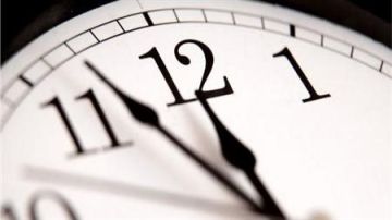 لماذا نعاني من الأرق في الصيف؟.. تغيير التوقيت أبرز الأسباب لماذا نعاني من الأرق في الصيف؟.. تغيير التوقيت أبرز الأسباب