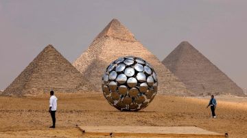 الخيالة والجمالة يثيرون أزمة ماذا حدث في اليوم الأول لتشغيل الأهرامات؟.. القصة الكاملة