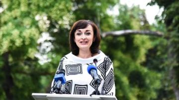 سفيرة رومانيا بالقاهرة: علاقاتنا مع مصر شهدت دفعة قوية خلال السنوات الأخيرة سفيرة رومانيا بالقاهرة: علاقاتنا مع مصر شهدت دفعة قوية خلال السنوات الأخيرة