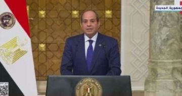 الرئيس السيسى: أنشأنا 7 محطات لوجستية للربط بين البحرين الأحمر والمتوسط الرئيس السيسى: أنشأنا 7 محطات لوجستية للربط بين البحرين الأحمر والمتوسط