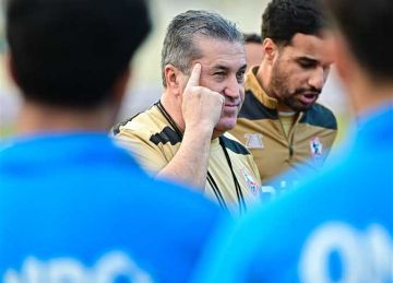 تفاصيل جلسة بيسيرو مع لاعبي الزمالك فى المران الختامي قبل مواجهة سموحة تفاصيل جلسة بيسيرو مع لاعبي الزمالك فى المران الختامي قبل مواجهة سموحة