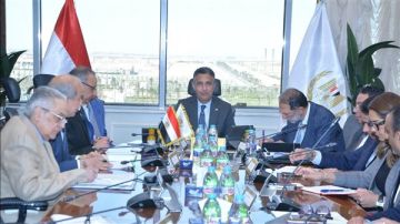 توجيهات بتكثيف الاستعدادات وتشكيل غرف عمليات لمتابعة توريد القمح