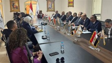 أمانة النقابات المهنية بحزب الجبهة تستعرض خطة عملها وتعلن انطلاق الفعاليات المختلفة