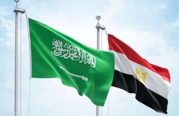 السفير المصري بالرياض يشارك في الملتقى الصناعي المصري السعودي