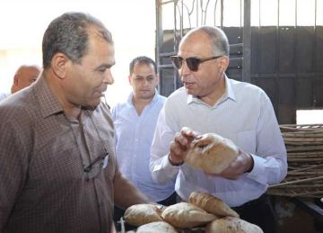 محافظ المنيا: تكثيف الحملات الرقابية على الأسواق والمخابز خلال أعياد عيد القيامة وشم النسيم