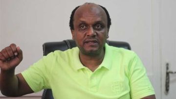 إسماعيل يوسف يشن هجوما على زيزو بسبب شكوى الزمالك