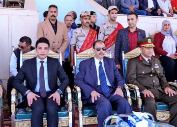 محافظ سوهاج يشهد فعاليات العرض الرياضي ضمن احتفالا العيد القومي