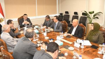 وزير الإسكان يصدر حزمة توجيهات لمسئولي هيئة المجتمعات العمرانية الجديدة