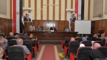 محافظ أسيوط: تكثيف الجهود بالفصول لتحسين مستوى طلاب المدارس محافظ أسيوط: تكثيف الجهود بالفصول لتحسين مستوى طلاب المدارس