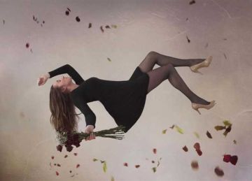 أحلم كثيرا بأنني أسقط من مكان مرتفع .. ماذا يقول الطب النفسي؟ (فيديو) أحلم كثيرا بأنني أسقط من مكان مرتفع .. ماذا يقول الطب النفسي؟ (فيديو)