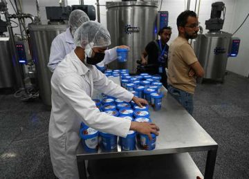 بعد إعلان إعادة فتح فروعها.. كامل الوزير يعلن قرارا جديدا بشأن بـ بلبن (صور) بعد إعلان إعادة فتح فروعها.. كامل الوزير يعلن قرارا جديدا بشأن بـ بلبن (صور)